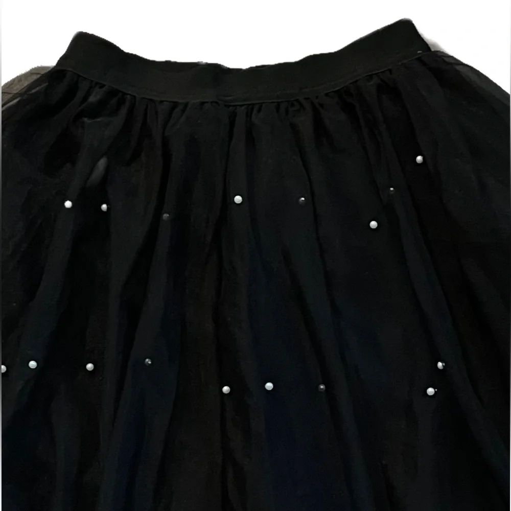 ZARA x HAUTE MONDE Pearl Embellished Complete Look - Picture 7 of 13
